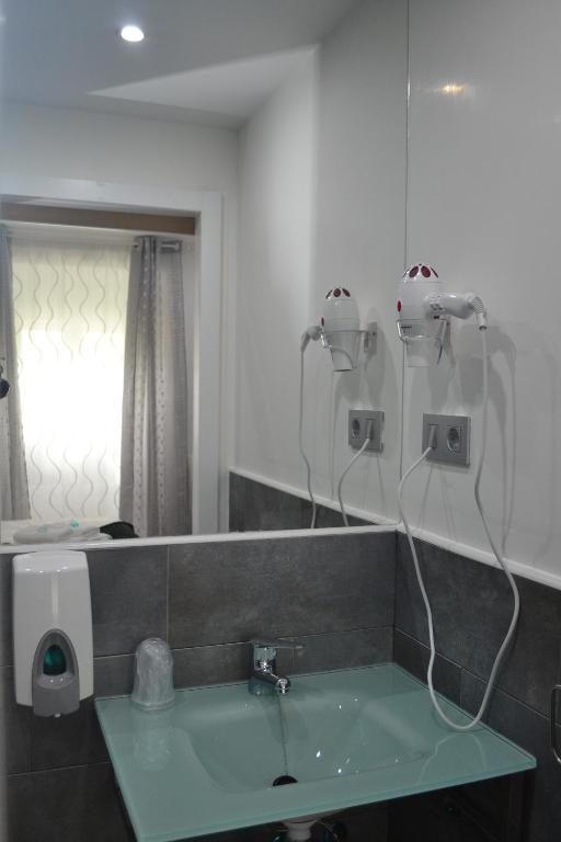 A bathroom at Hostal Meyra