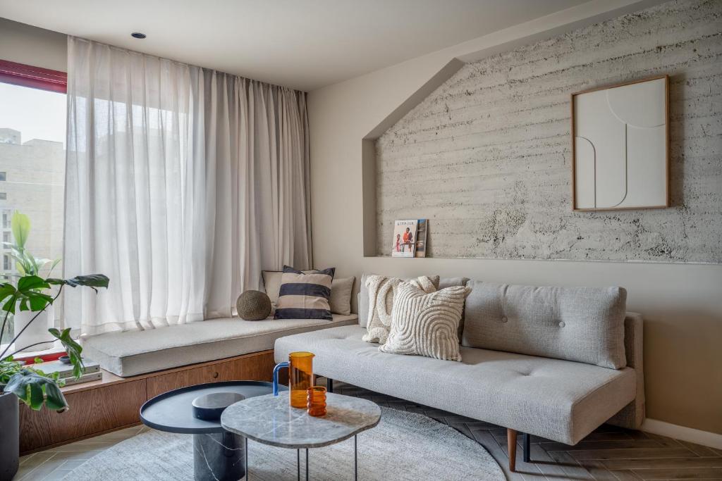 GoodHouse 404 - Beautiful 1 Bdr near Ben Yehuda Street