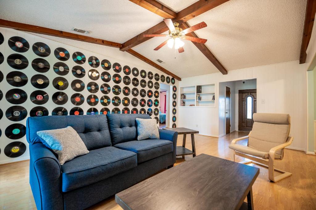 The Hooten House- North Killeen