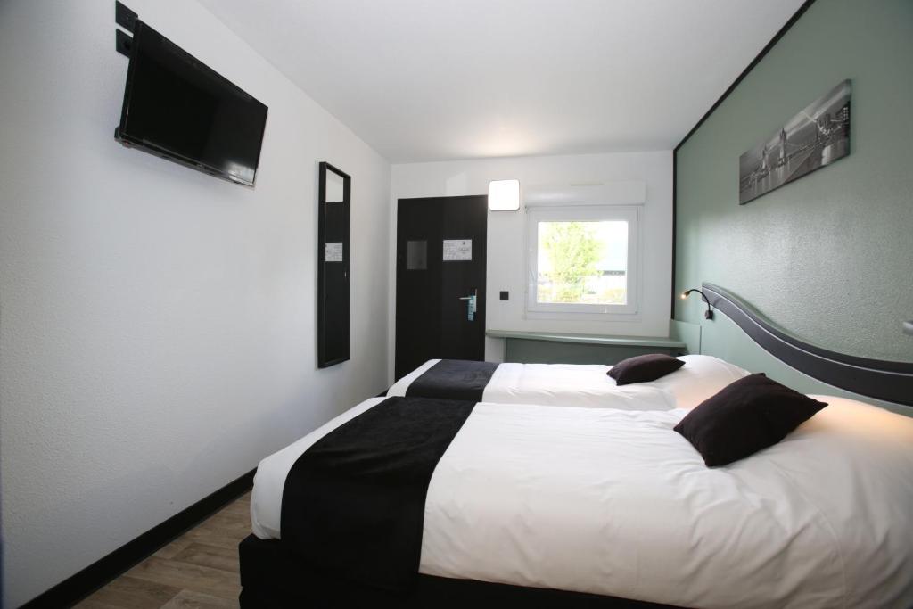 Enzo Hotels Chartres Mainvilliers - Standard - 2 Single Beds