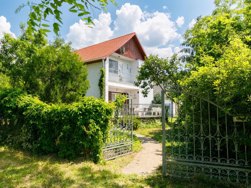 Holiday Home Iris by Interhome 8640 Fonyód kép - 1