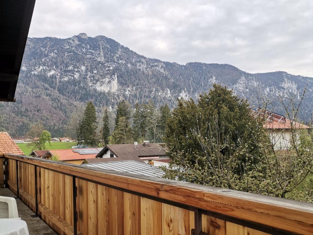 a balcony with a view of a mountain at Ferienwohnung Hochstaufen - Chiemgau Karte in Inzell