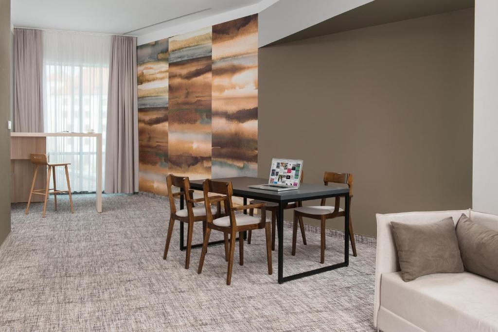 Park Hotel & Restauracja Browar Brzeg - Suite Standard