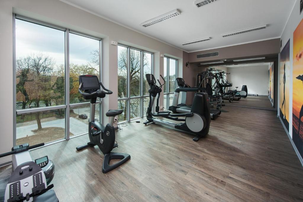 Posilňovňa alebo fitness centrum v ubytovaní Park Hotel & Restauracja Browar Brzeg
