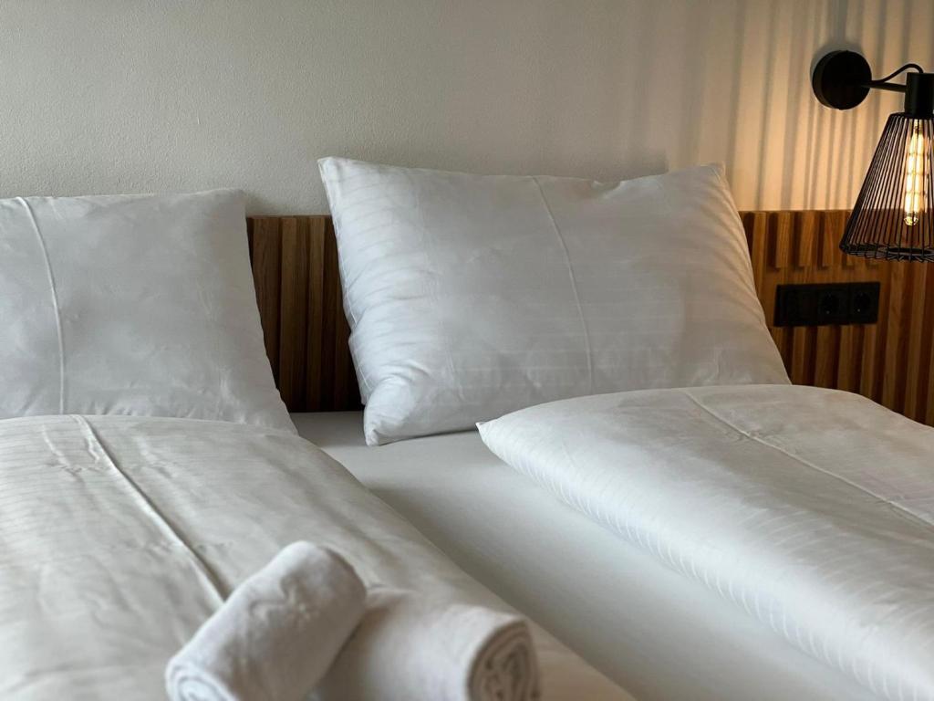 A bed or beds in a room at Apartment MAJA by Krone Travel Agency