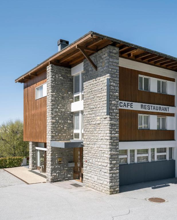 Budova, kde se hotel nachází