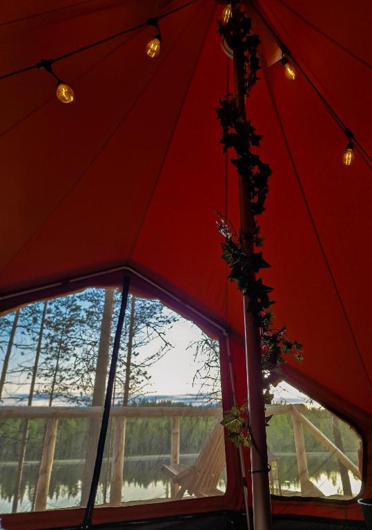 Fotografie z fotogalerie ubytování Glamping Laenlammen tila v destinaci Rovaniemi