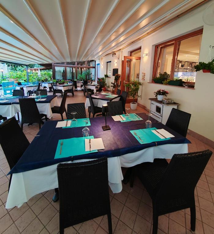Restaurace v ubytování Hotel Luisa