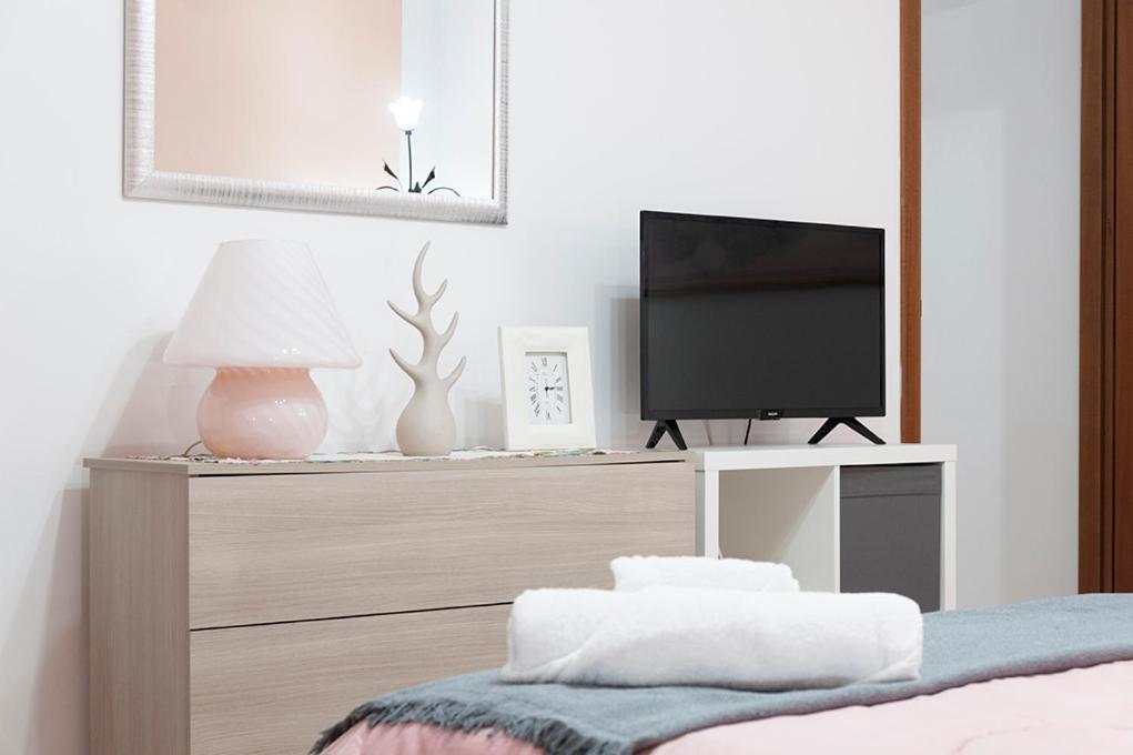 Телевизор и/или развлекательный центр в Nina Home - Selfcheck-in