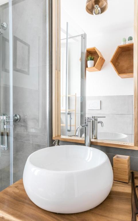 A bathroom at Casa Maravì