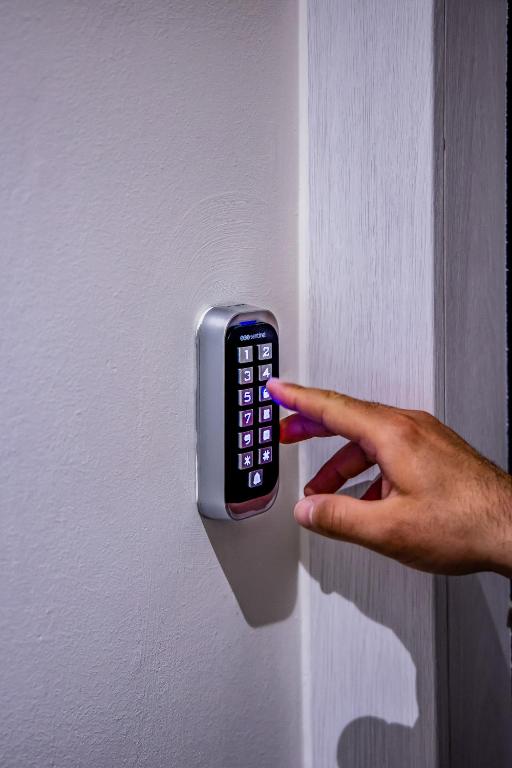 Diamond Suites 32 - 13