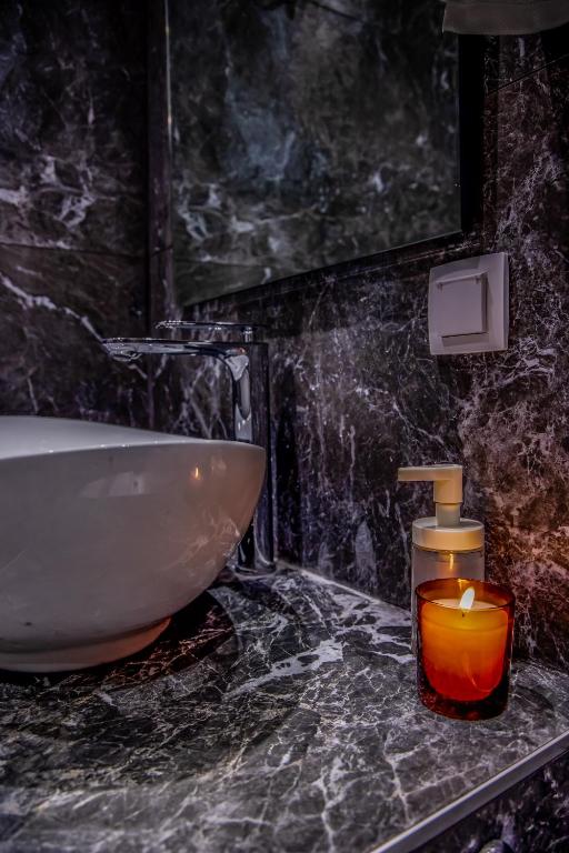 Diamond Suites 32 - 5