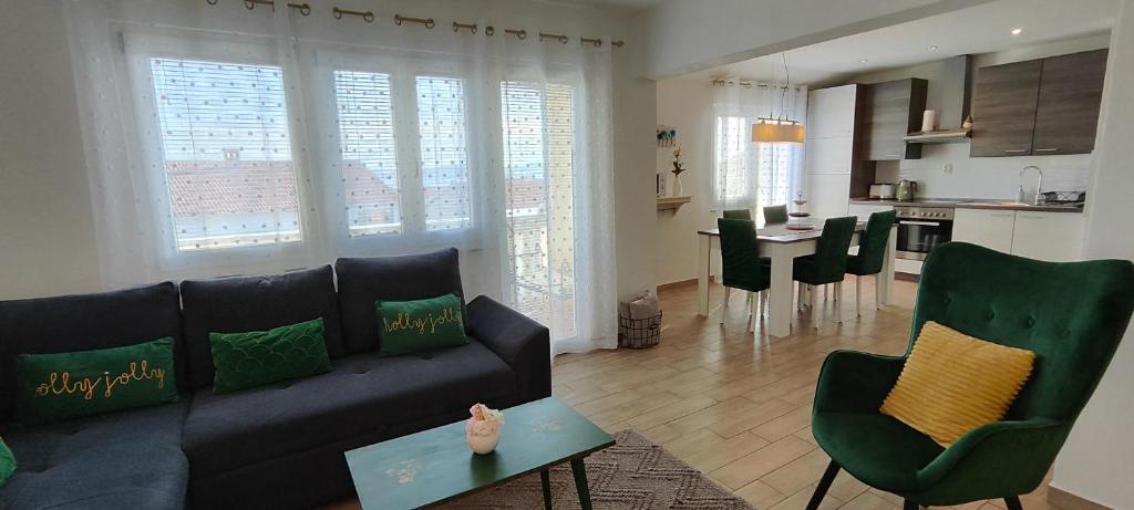 Apartments Aurora - 10