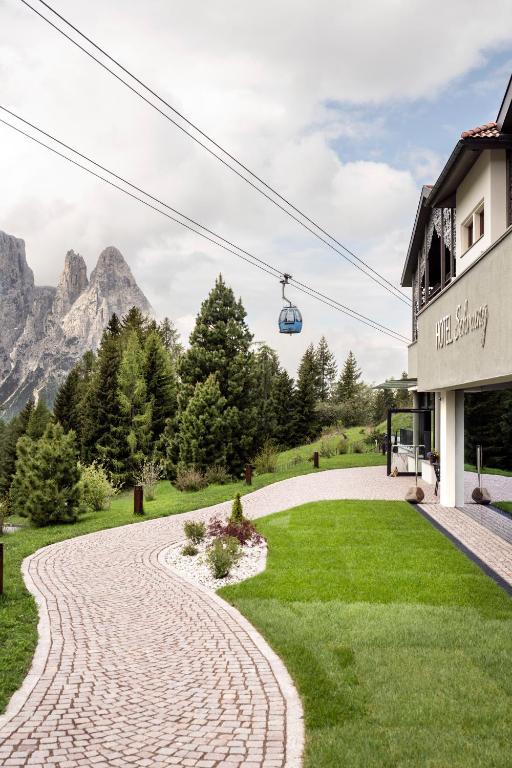 Widok na góry z tego hotelu
