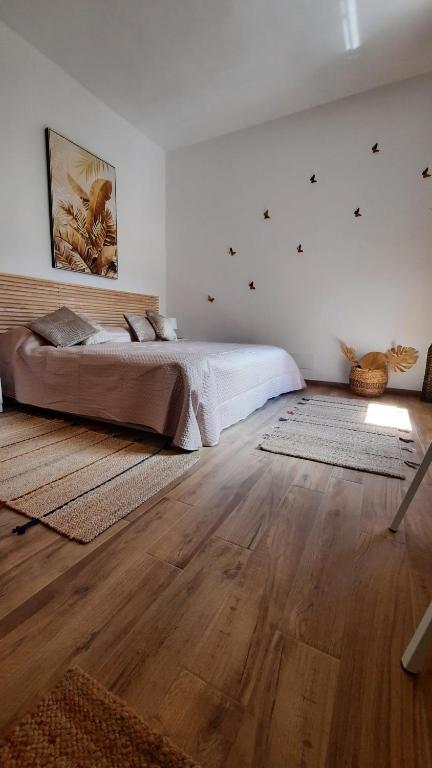 Golden Secret - Double Or Twin Room With Private Bathroom