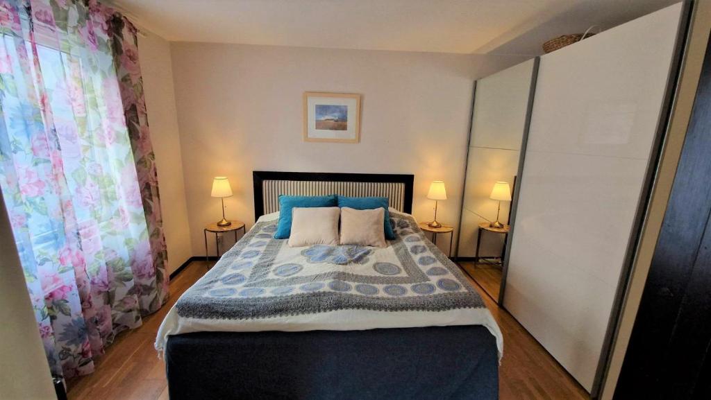 Ένα ή περισσότερα κρεβάτια σε δωμάτιο στο Entire private 2 rooms apartment in city center of Malmö close to Copenhagen