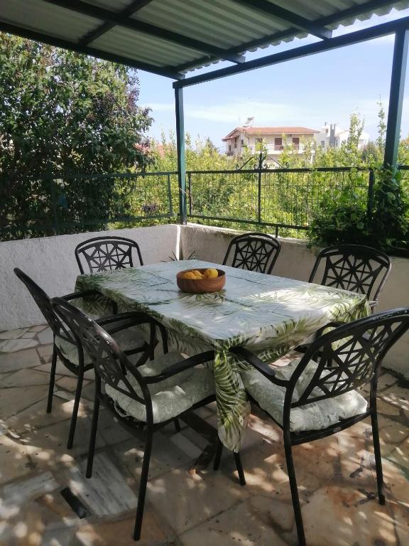Balkón alebo terasa v ubytovaní Lemon Tree Family House