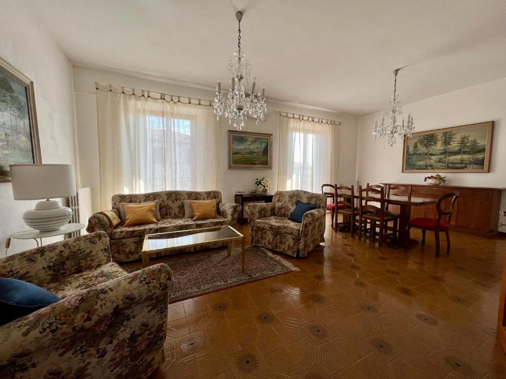 A seating area at Casa Vanni
