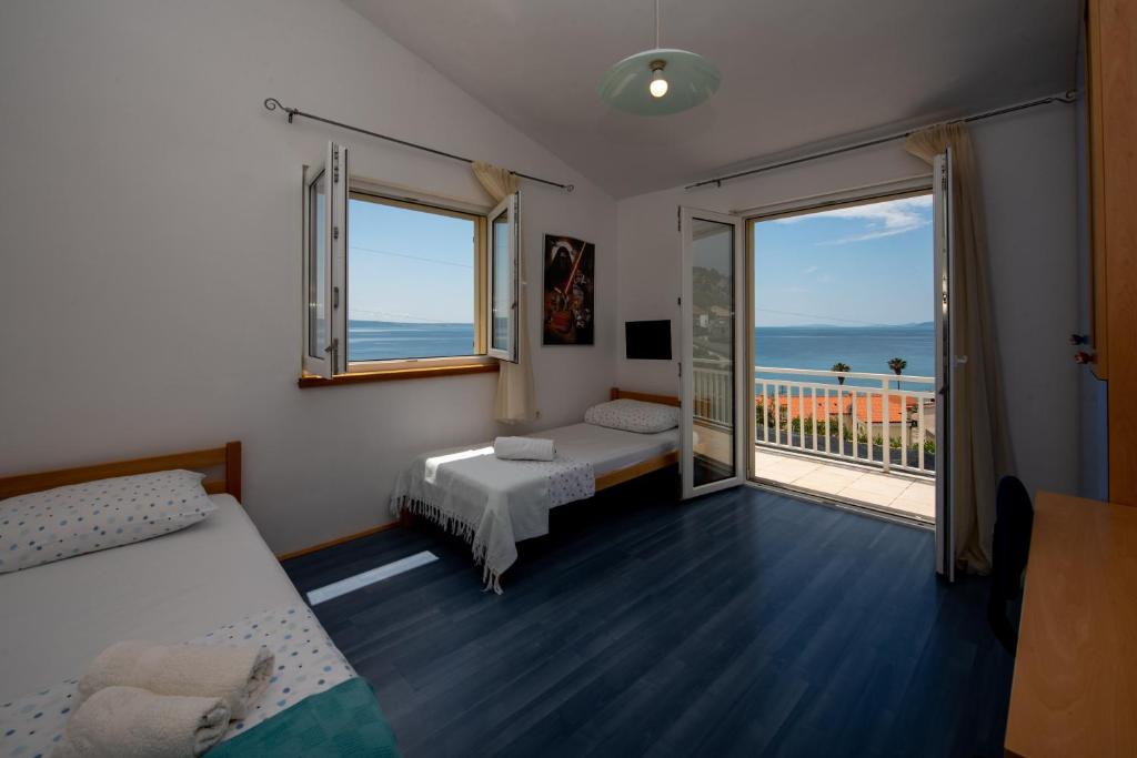 Posteľ alebo postele v izbe v ubytovaní Holiday Home Andrija