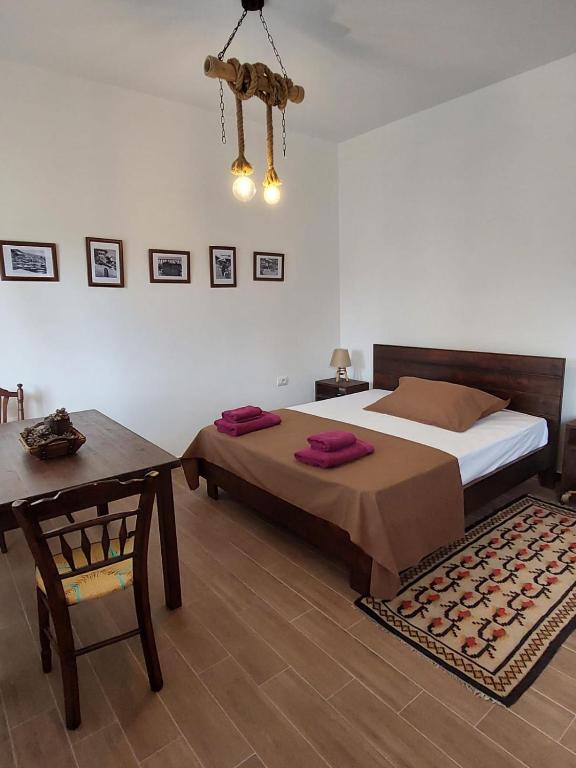 Postel nebo postele na pokoji v ubytování Guest House Gorani