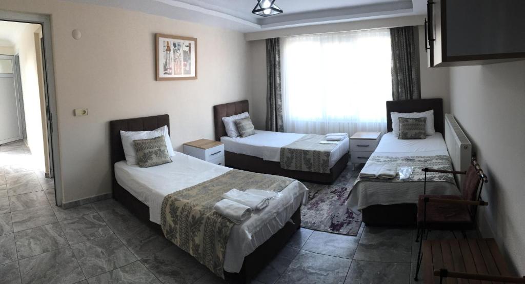 GÜNEŞ APART OTEL - Family Suite With Balcony