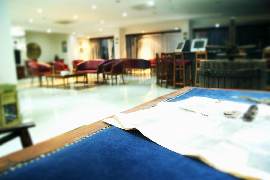 Posezení v ubytování M. Moniatis Hotel