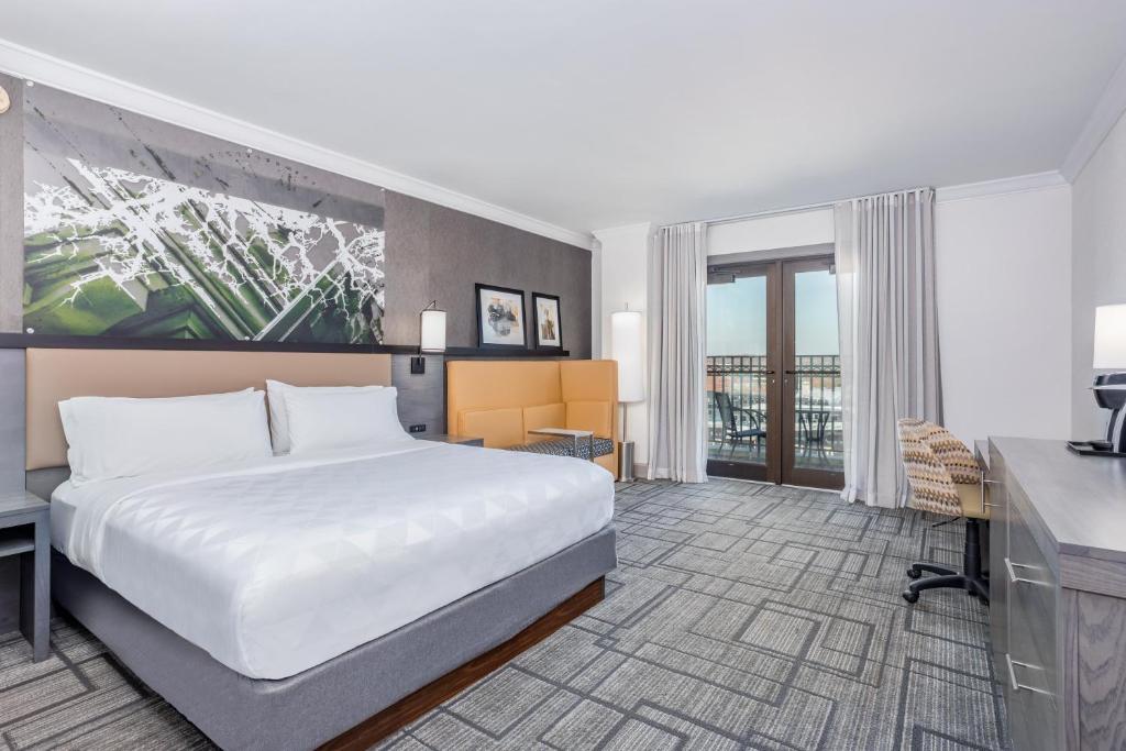 Holiday Inn Lafayette-City Centre by IHG photo