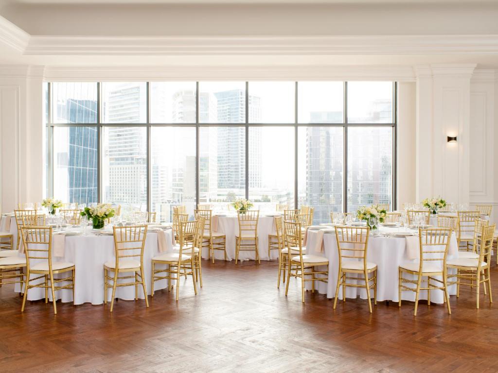 Fotografie z fotogalerie ubytování Hôtel Swexan v destinaci Dallas