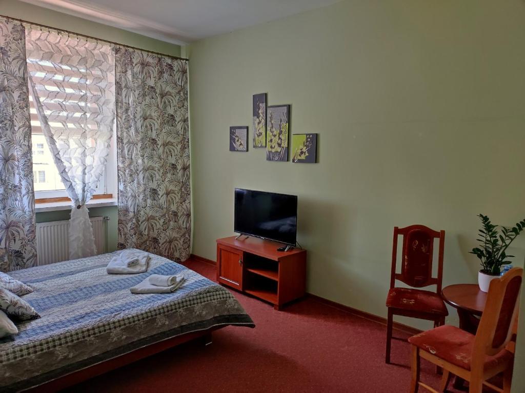 Hotel Piast - Economy Double Room