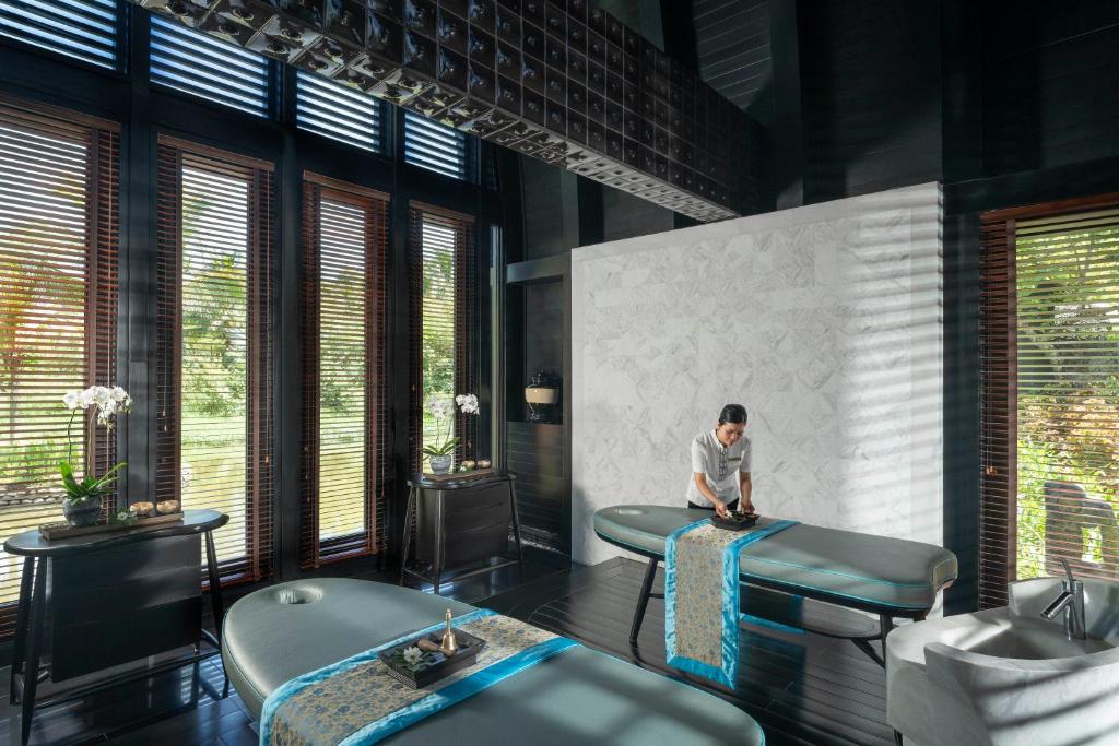 Lázně a/nebo wellness v ubytování InterContinental Danang Sun Peninsula Resort by IHG