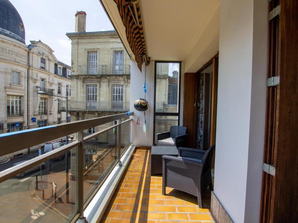 Balkonas arba terasa apgyvendinimo įstaigoje Appartement Périgueux, 3 pièces, 4 personnes - FR-1-616-326