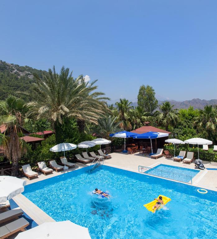 Bazén v ubytování Aida Hotel nebo v jeho okolí