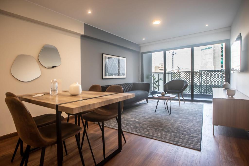 Alcanfores 1262 by Wynwood House - Two-Bedroom Apartment