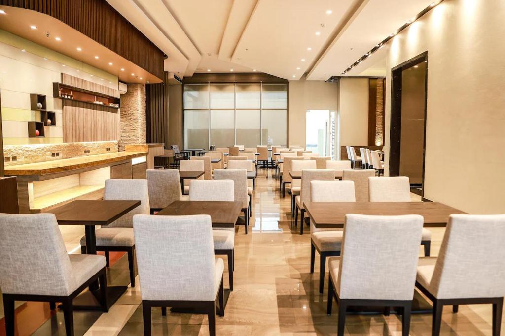 Posezení v ubytování Sotogrande Hotel Katipunan