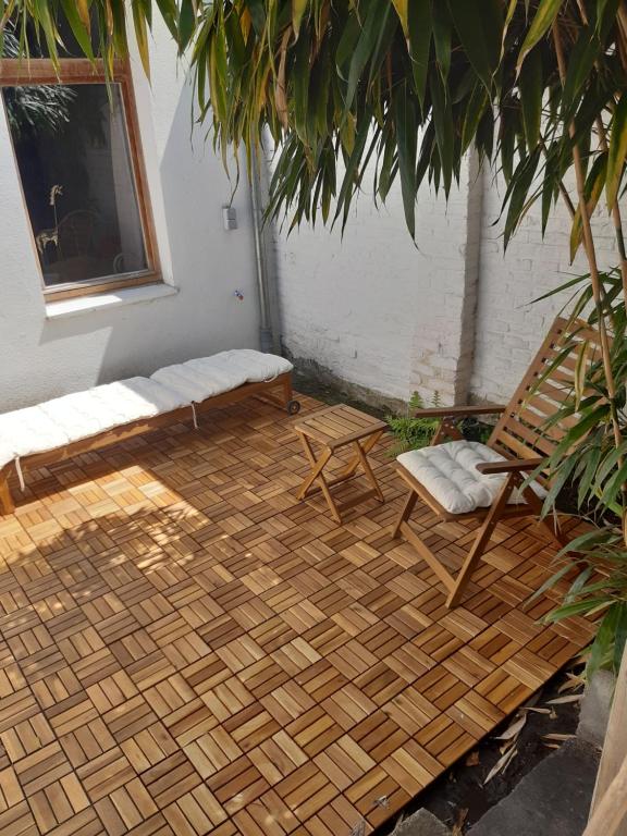 Fotografie z fotogalerie ubytování Maison cosy au centre de Nivelles - vidéosurveillance extérieure v destinaci Nivelles