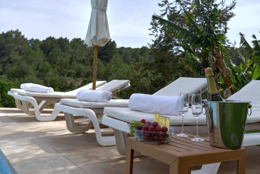 Can Rota Suldat, Santa Gertrudis de Fruitera – Updated 2023 ...