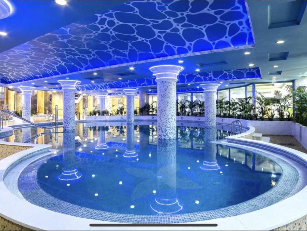 Casa DoradaIvan Luxury Homes 10ªPta Norte 1ªLinea, El ...