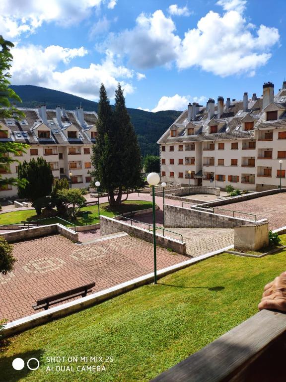 Nespecifikovaný výhled na hory nebo výhled na hory při pohledu z apartmánu