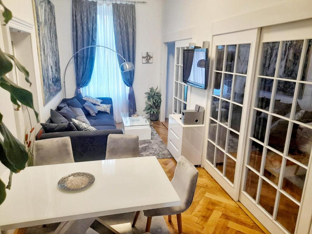 Posedenie v ubytovaní Apartment Zrinjevac