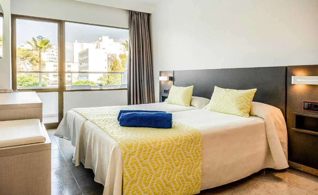 Globales Torrenova, Magaluf – Updated 2023 Prices