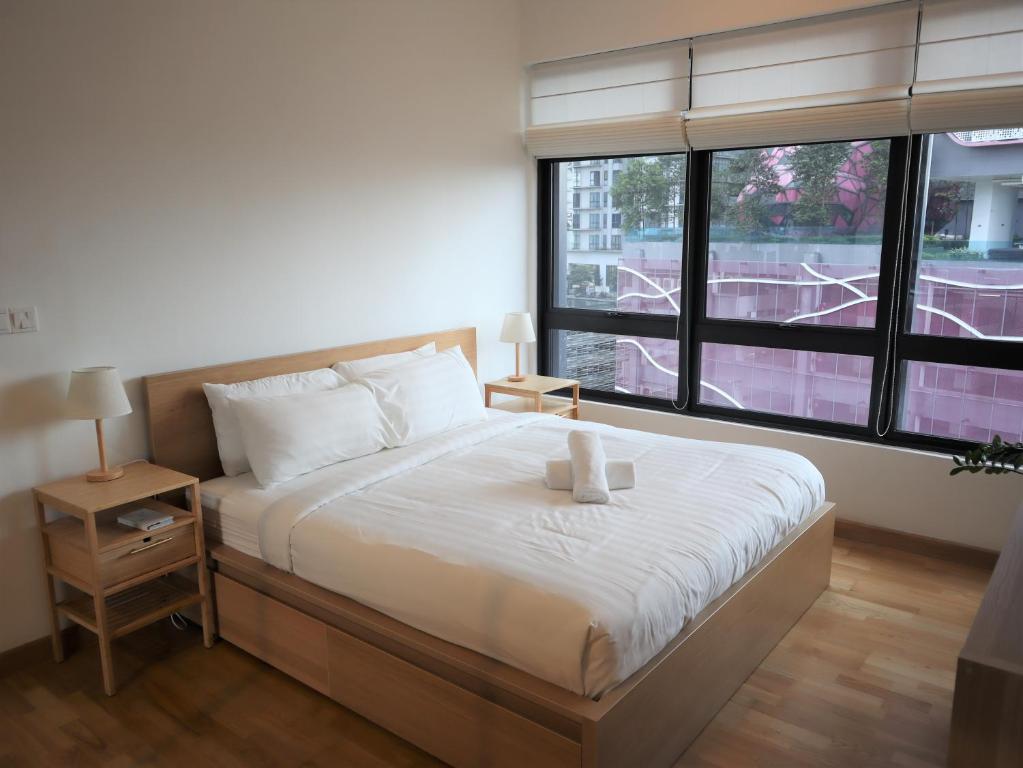 Postel nebo postele na pokoji v ubytování 2 bedrooms with PS5 by fireside
