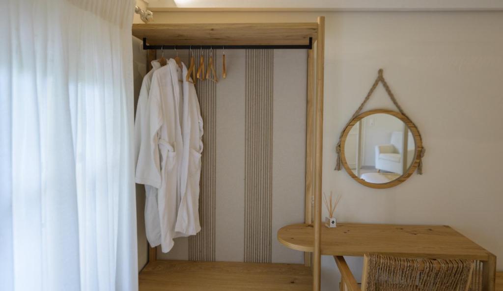 Oikies Small Elegant Houses - 16