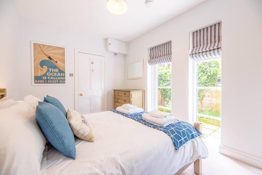 Postel nebo postele na pokoji v ubytování Sea House, Walberswick