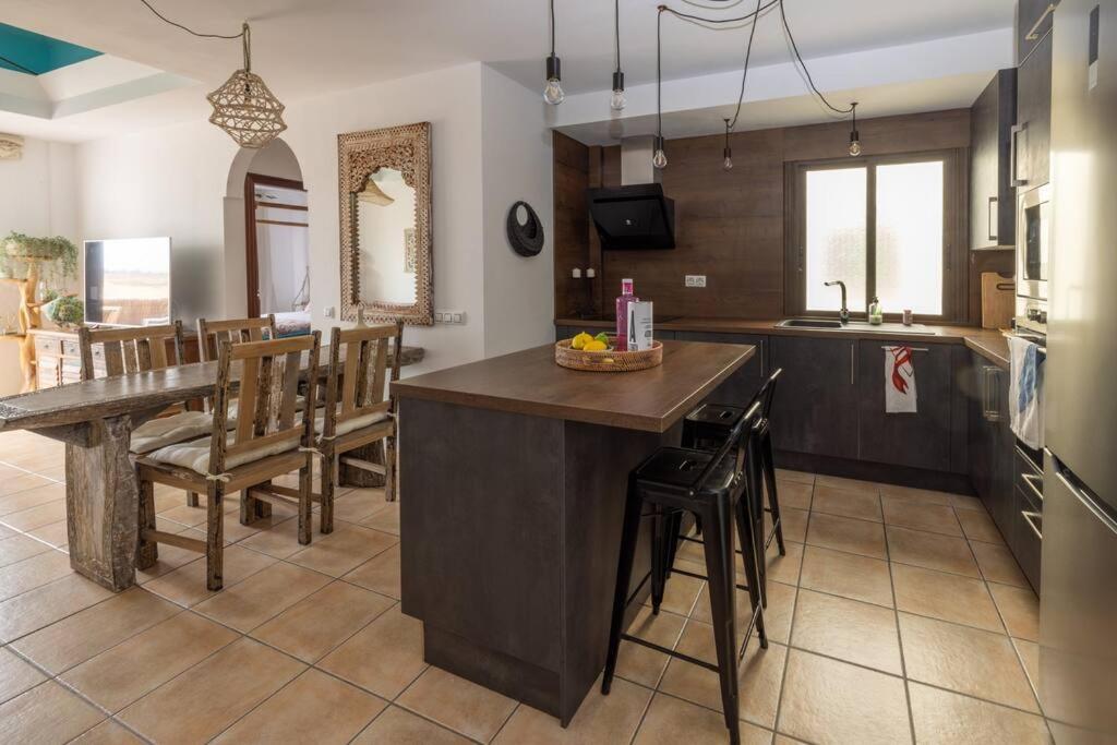 Kuchyňa alebo kuchynka v ubytovaní Casa Cooper