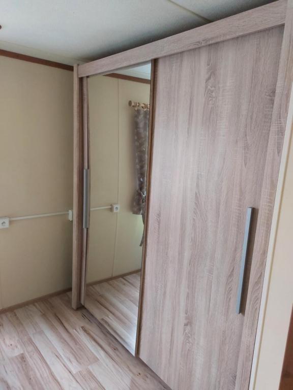 Fotografie z fotogalerie ubytování Mobilní dům Rimini a Monaco v kempu ve Výrovicích v destinaci Výrovice