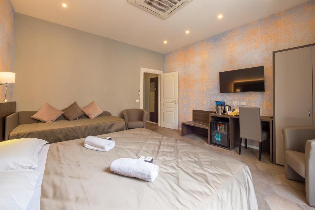 Łóżko lub łóżka w pokoju w obiekcie Bramble Luxury Suites