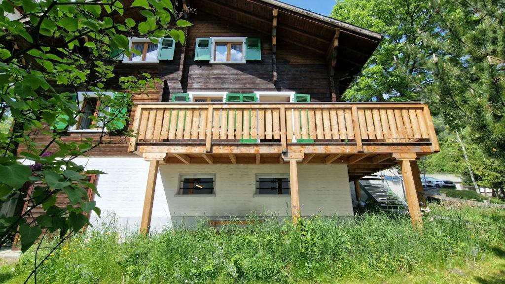 Budova, kde se apartmán nachází