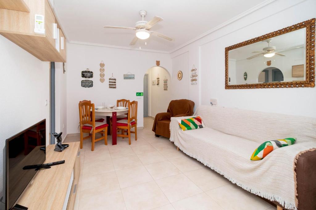 Espanatour Apartamento Valencia, Torrevieja – Precios ...