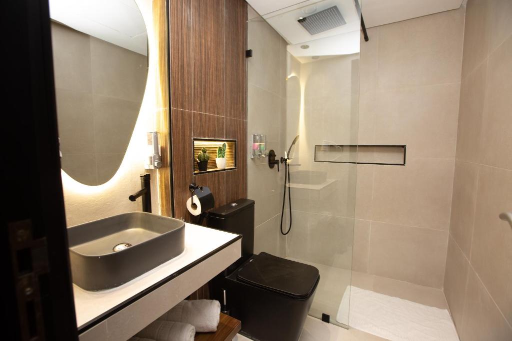 Koupelna v ubytování Le M Hôtel