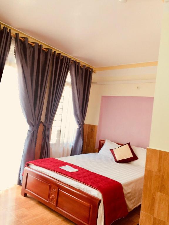 New Nhat Minh HomeStay & Tour - 11